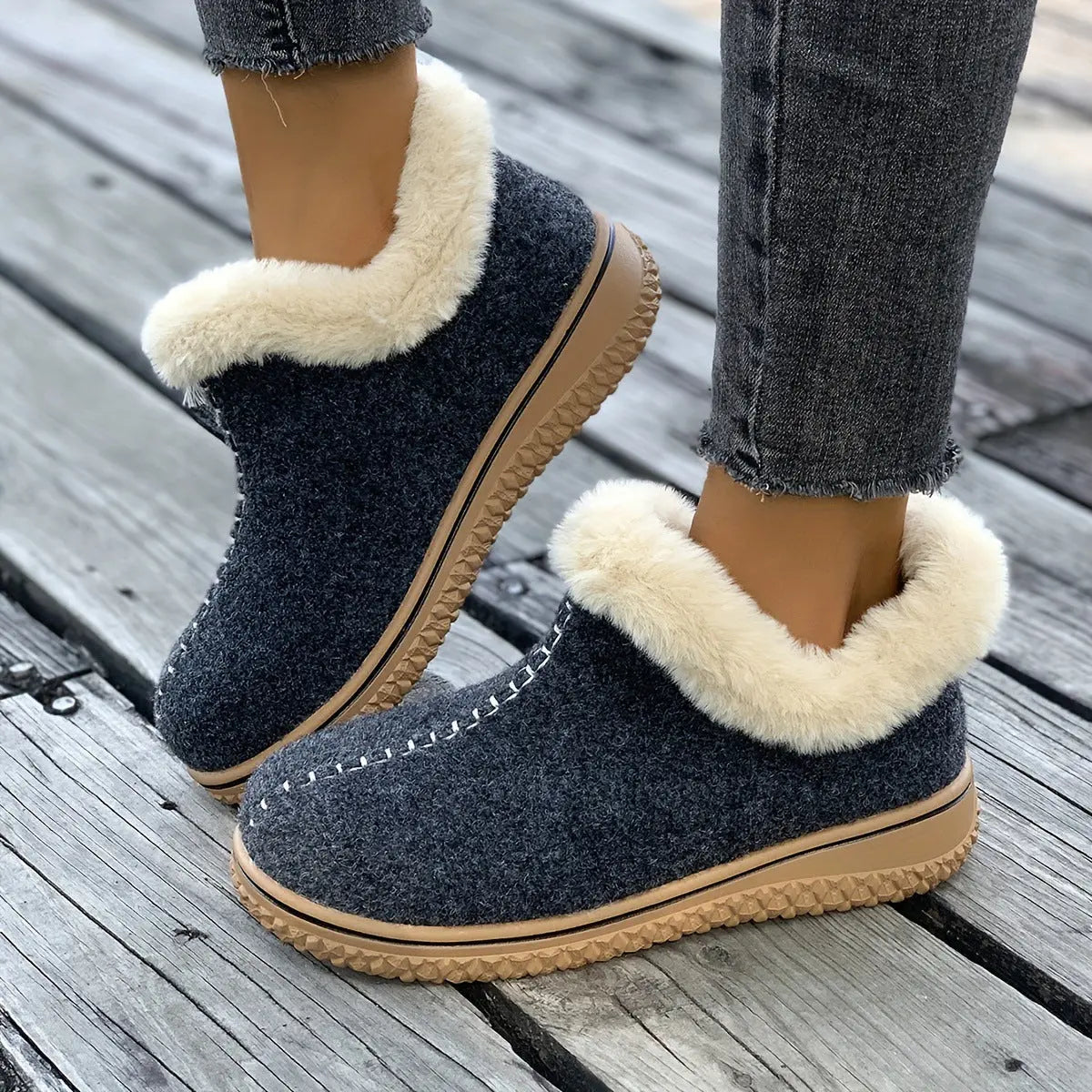 Low Heel Faux Fur Lined Slip-On Platform Snow Boots FOUR RIVAGE